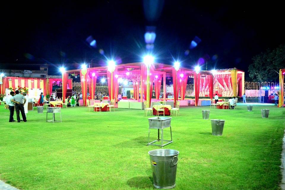 Party Lawn 3
